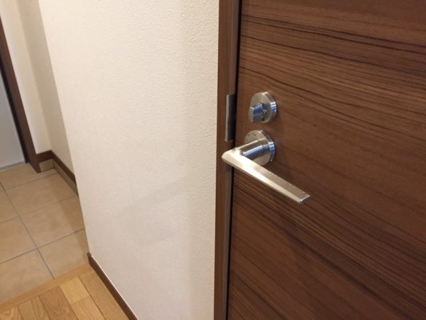 key-toilet-3